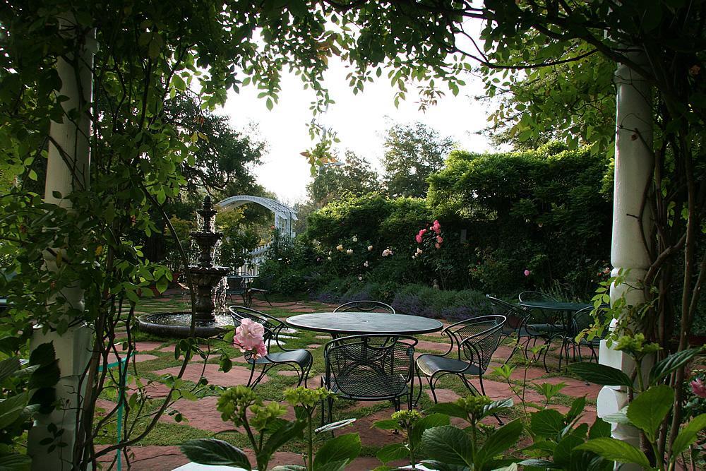 Inn At Occidental Restoran foto