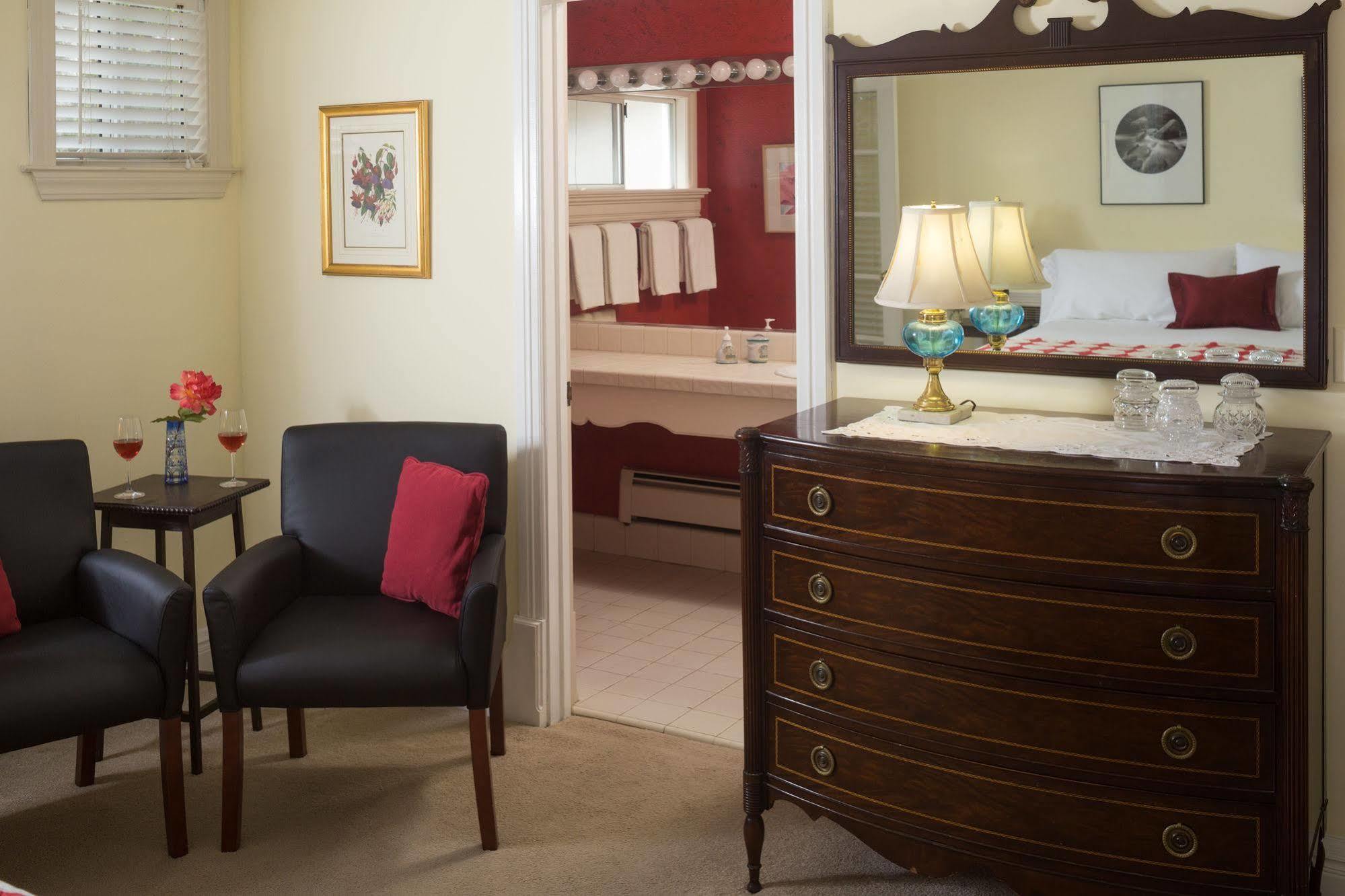 Inn At Occidental Bagian luar foto