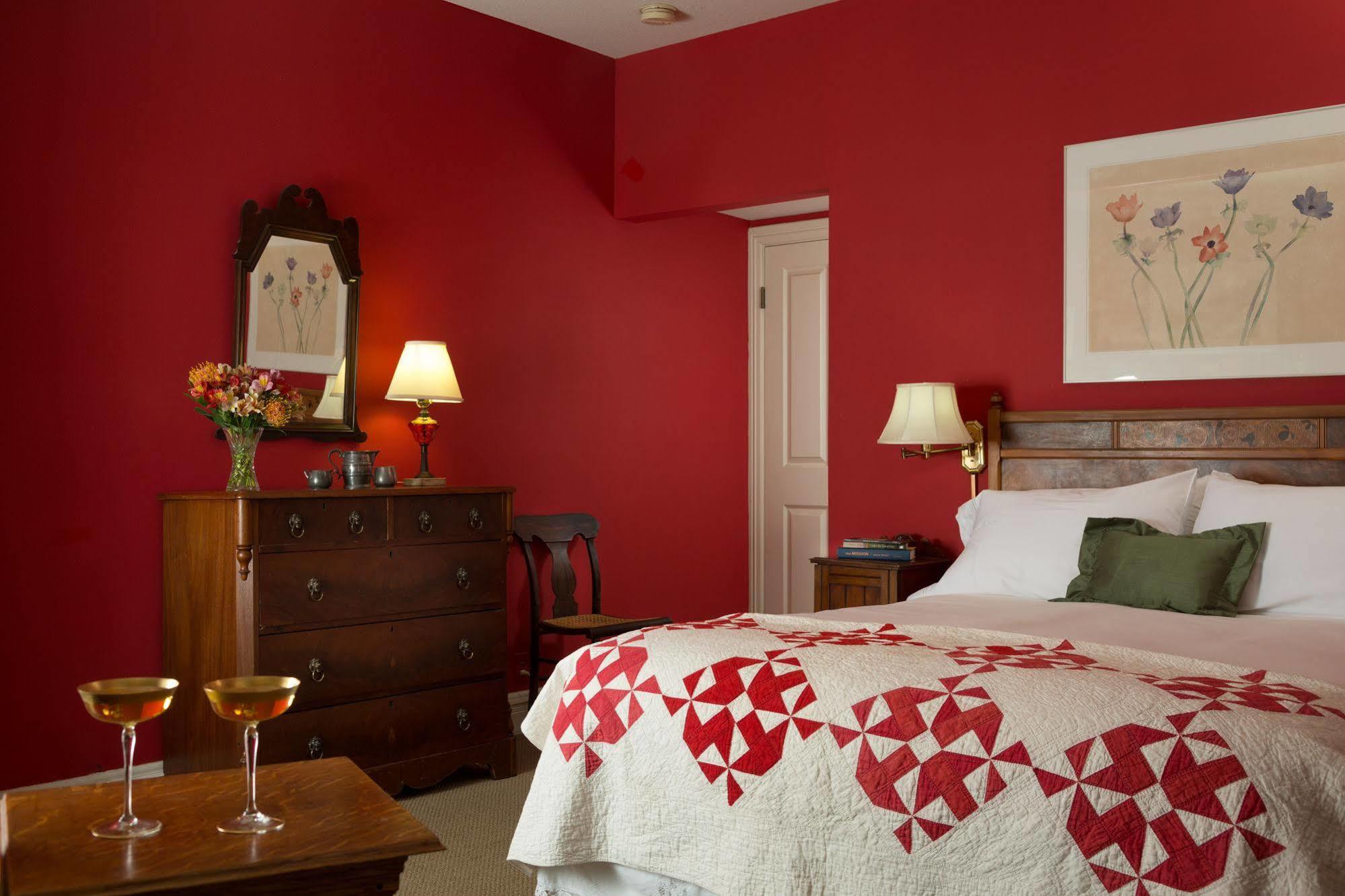 Inn At Occidental Bagian luar foto